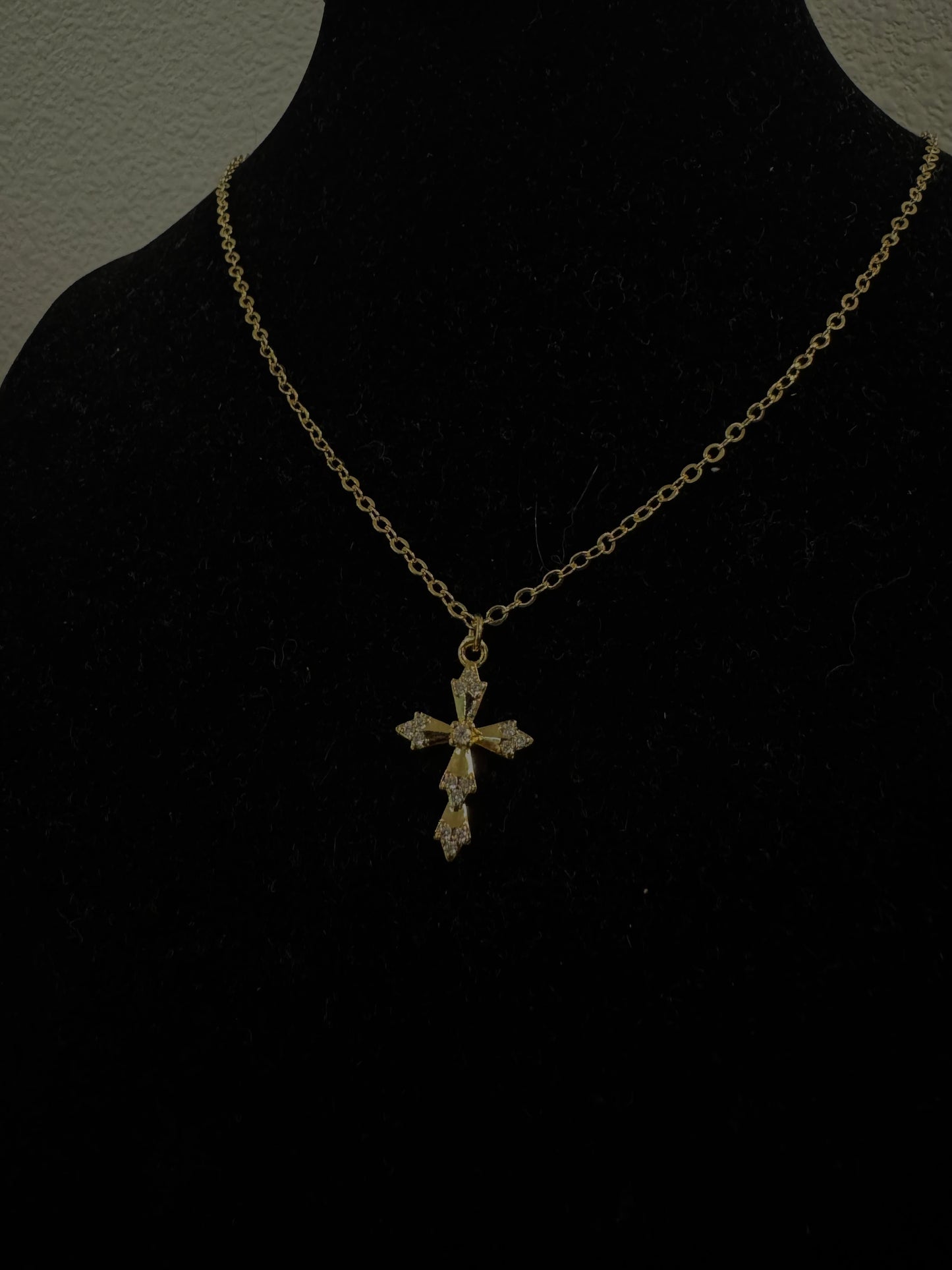 My savior cross necklace