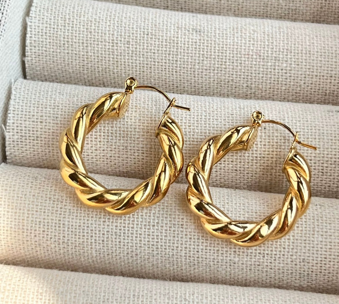 Kristal Hoops