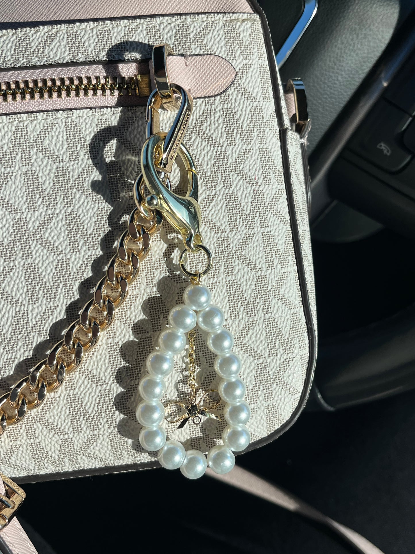 Pearl bag charm